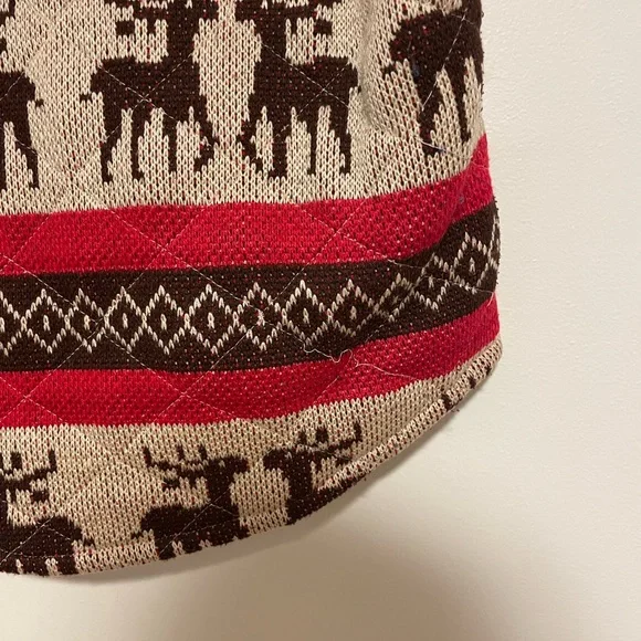 Forever 21 women’s reindeer vest with hood size S - Picture 4 of 4
